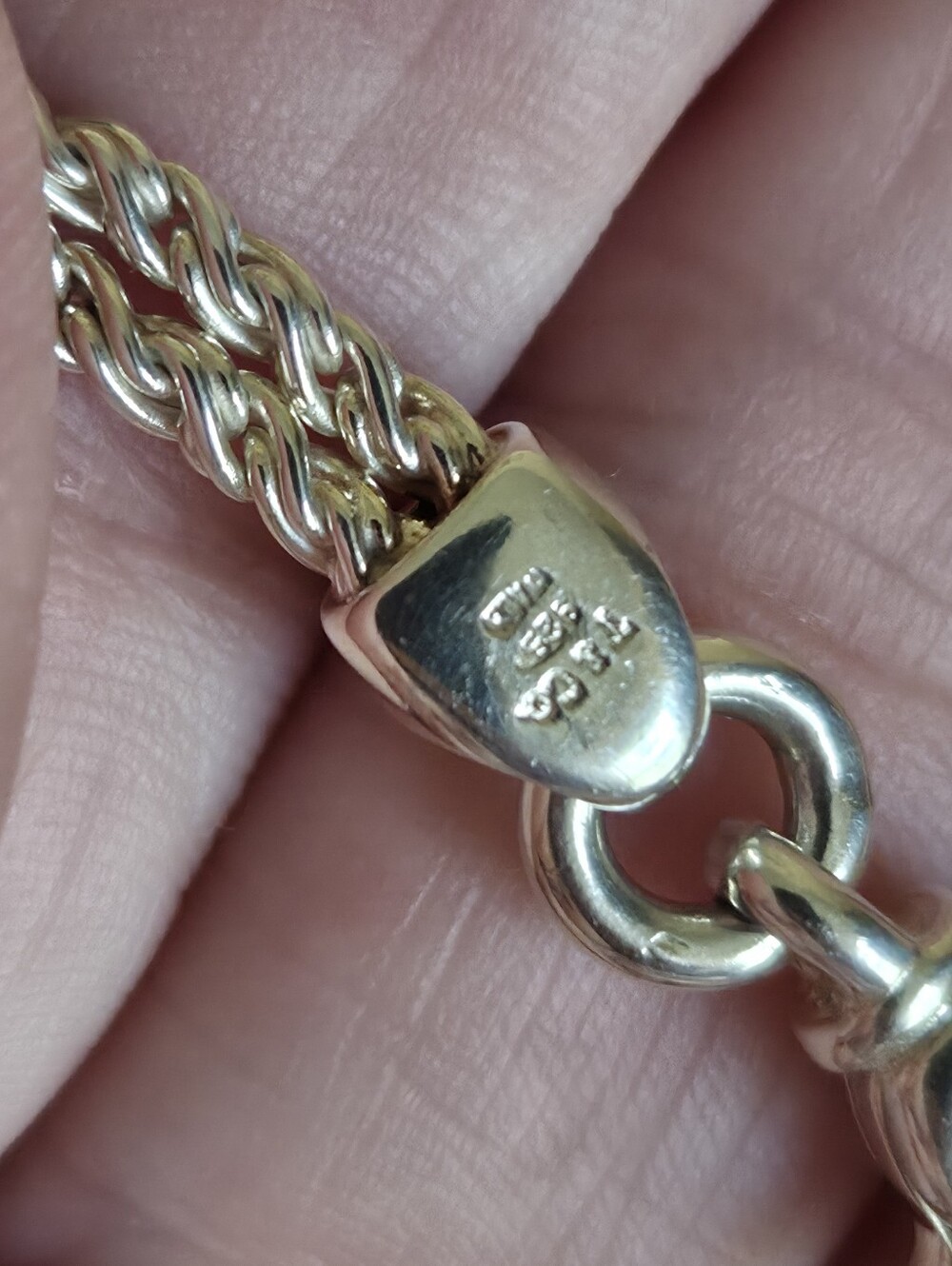 Authentic Tiffany & Co Sliding Hearts Necklace - Picture 13 of 16